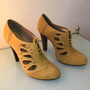 Bottero Mustard Heeled Wingtip Booties w/ Cutout